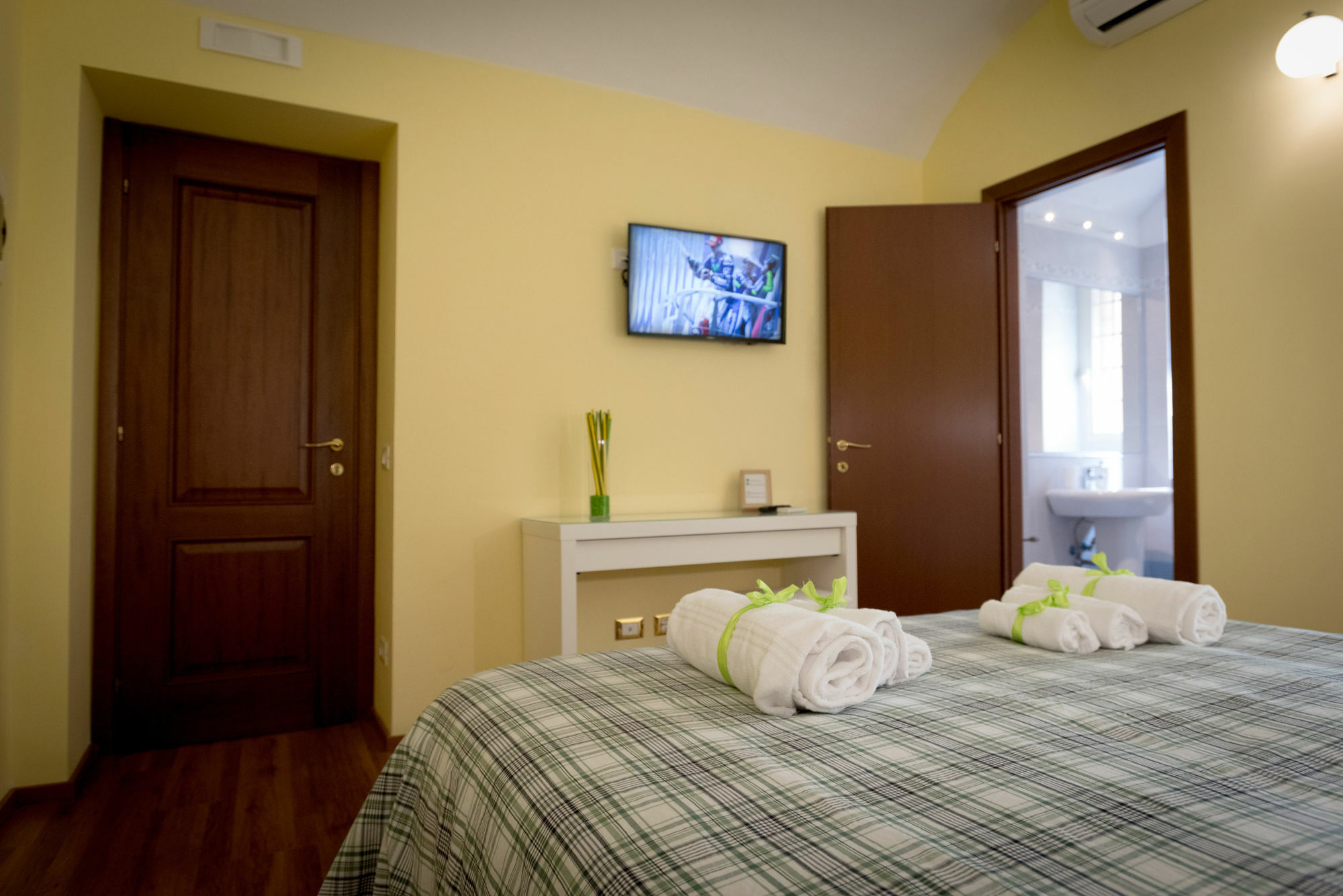 Candia Green House B&B Рим Экстерьер фото