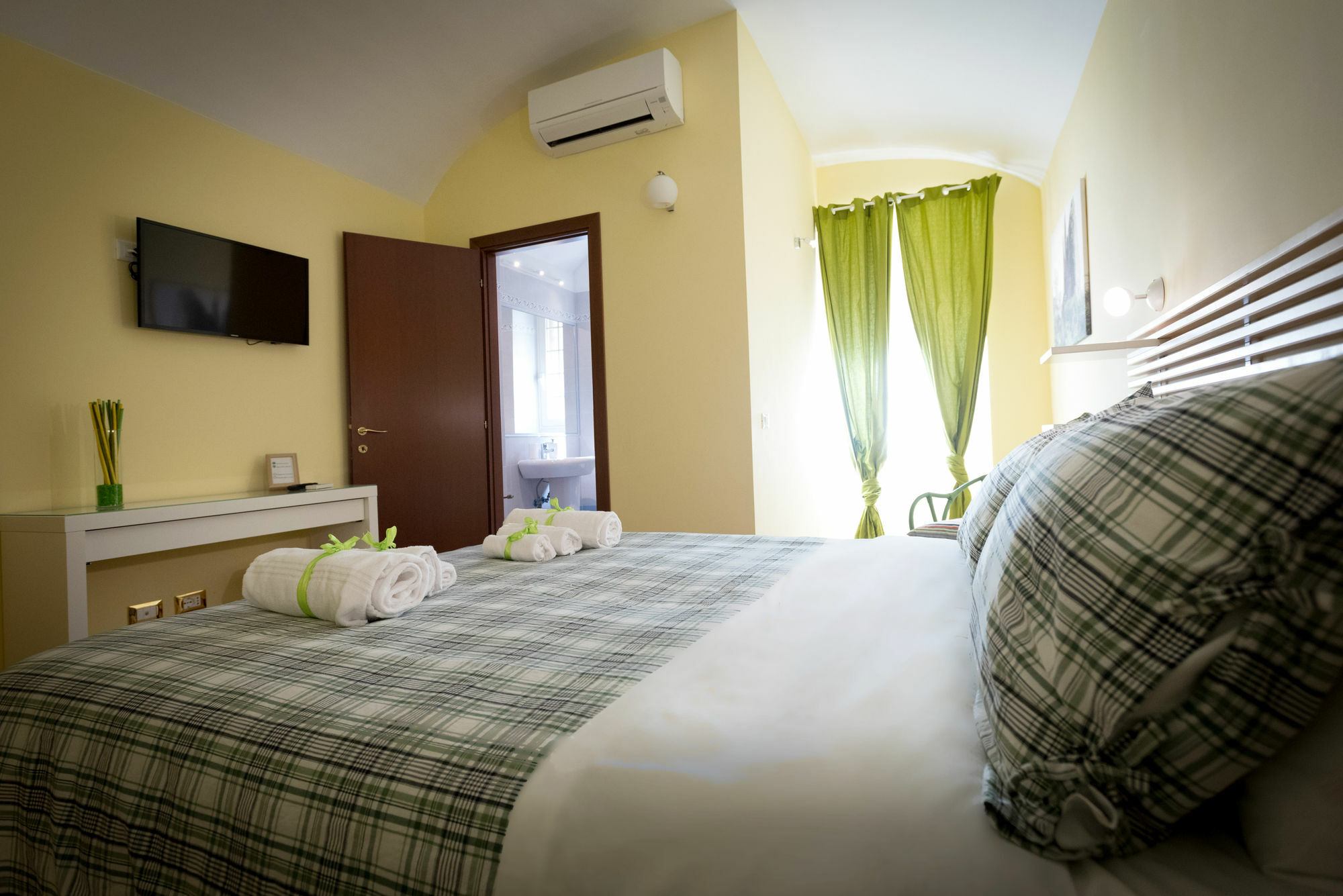 Candia Green House B&B Рим Экстерьер фото